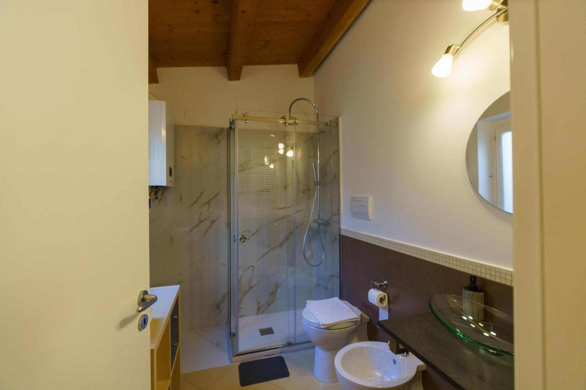 Maquedino Holiday Home & Terrace - Cozy Central Loft Palermo Esterno foto