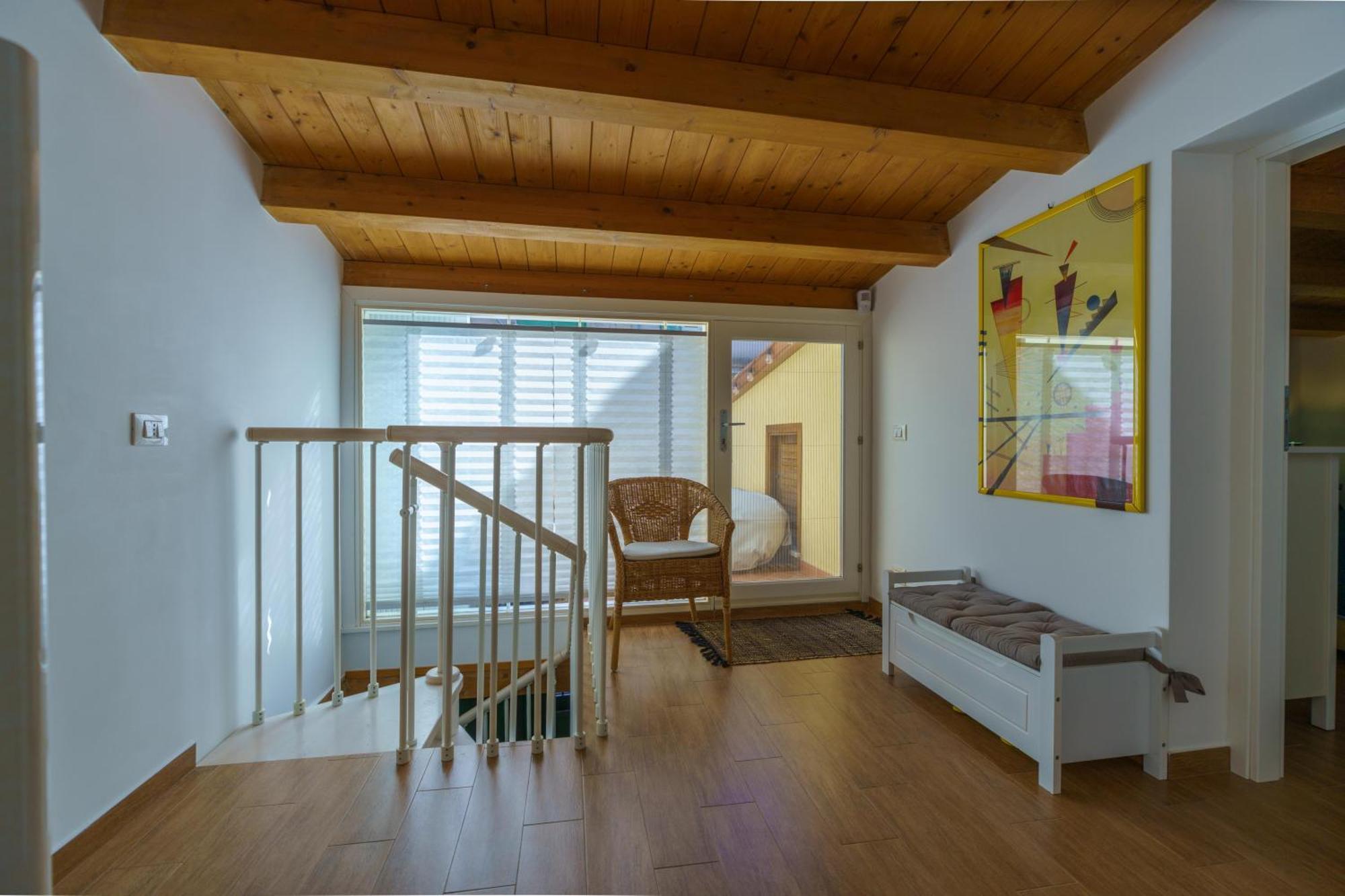 Maquedino Holiday Home & Terrace - Cozy Central Loft Palermo Esterno foto
