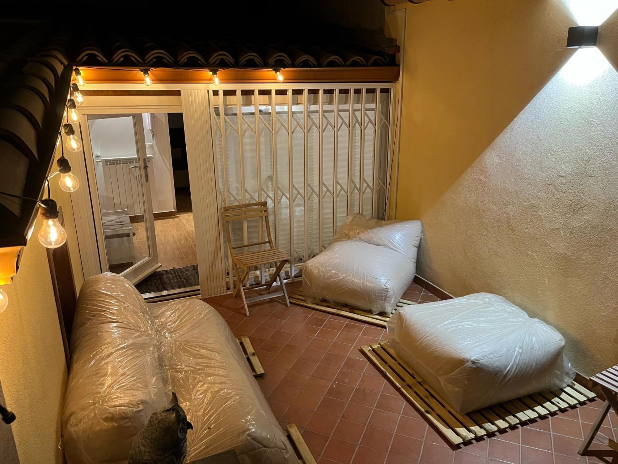 Maquedino Holiday Home & Terrace - Cozy Central Loft Palermo Esterno foto