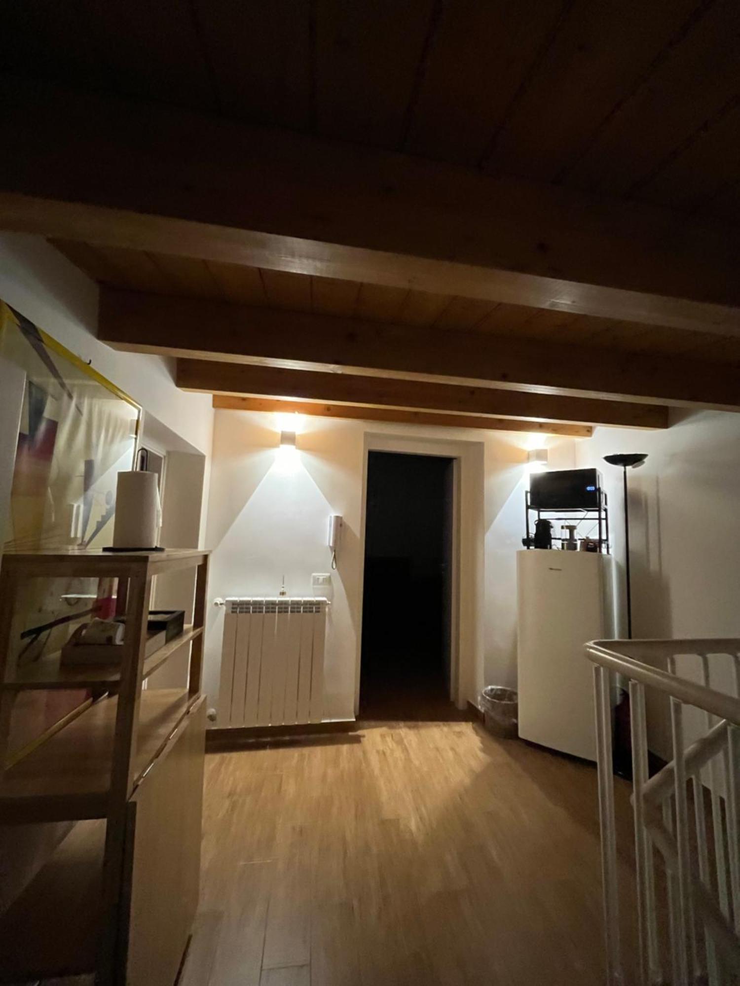 Maquedino Holiday Home & Terrace - Cozy Central Loft Palermo Esterno foto