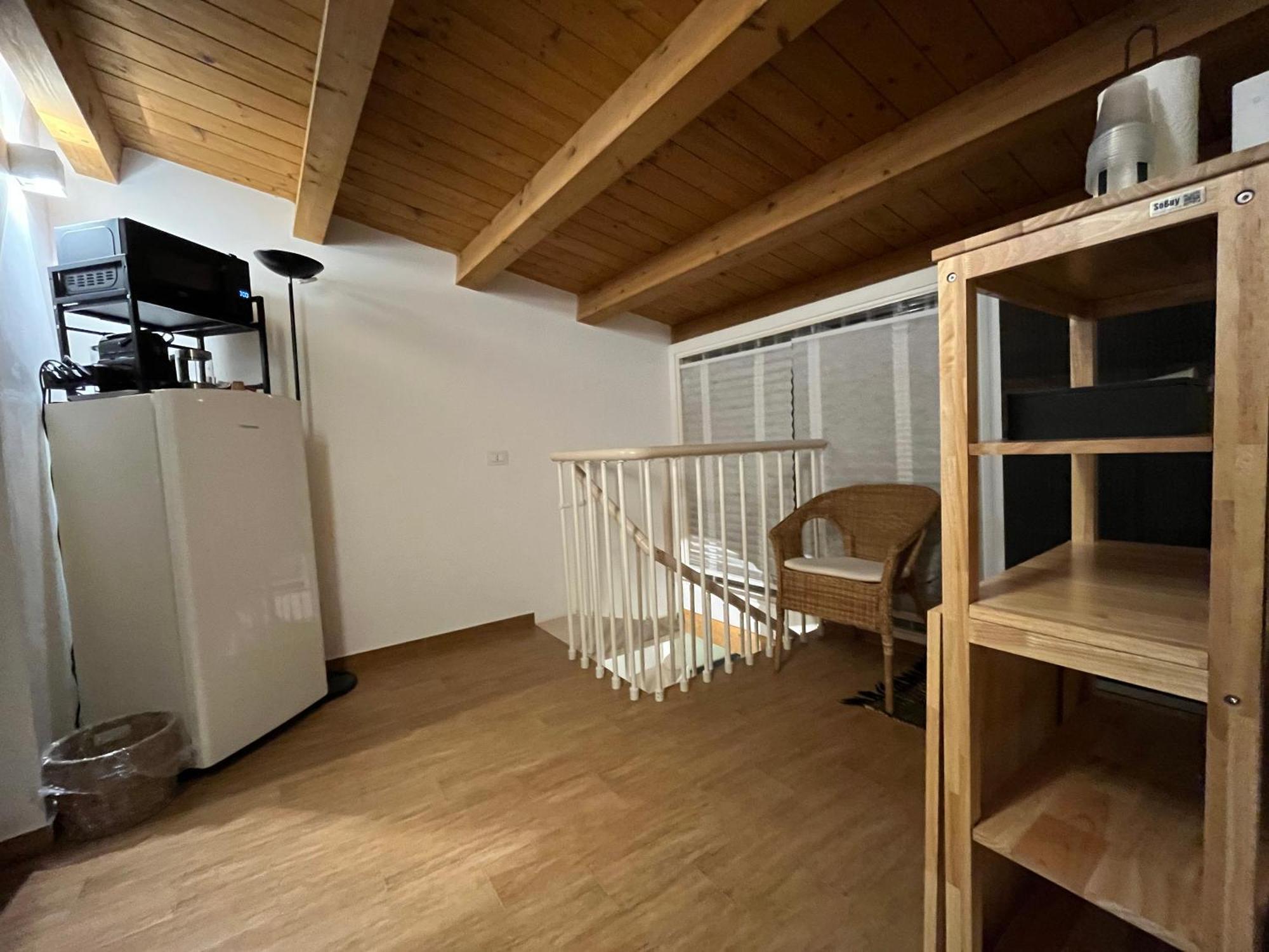 Maquedino Holiday Home & Terrace - Cozy Central Loft Palermo Esterno foto