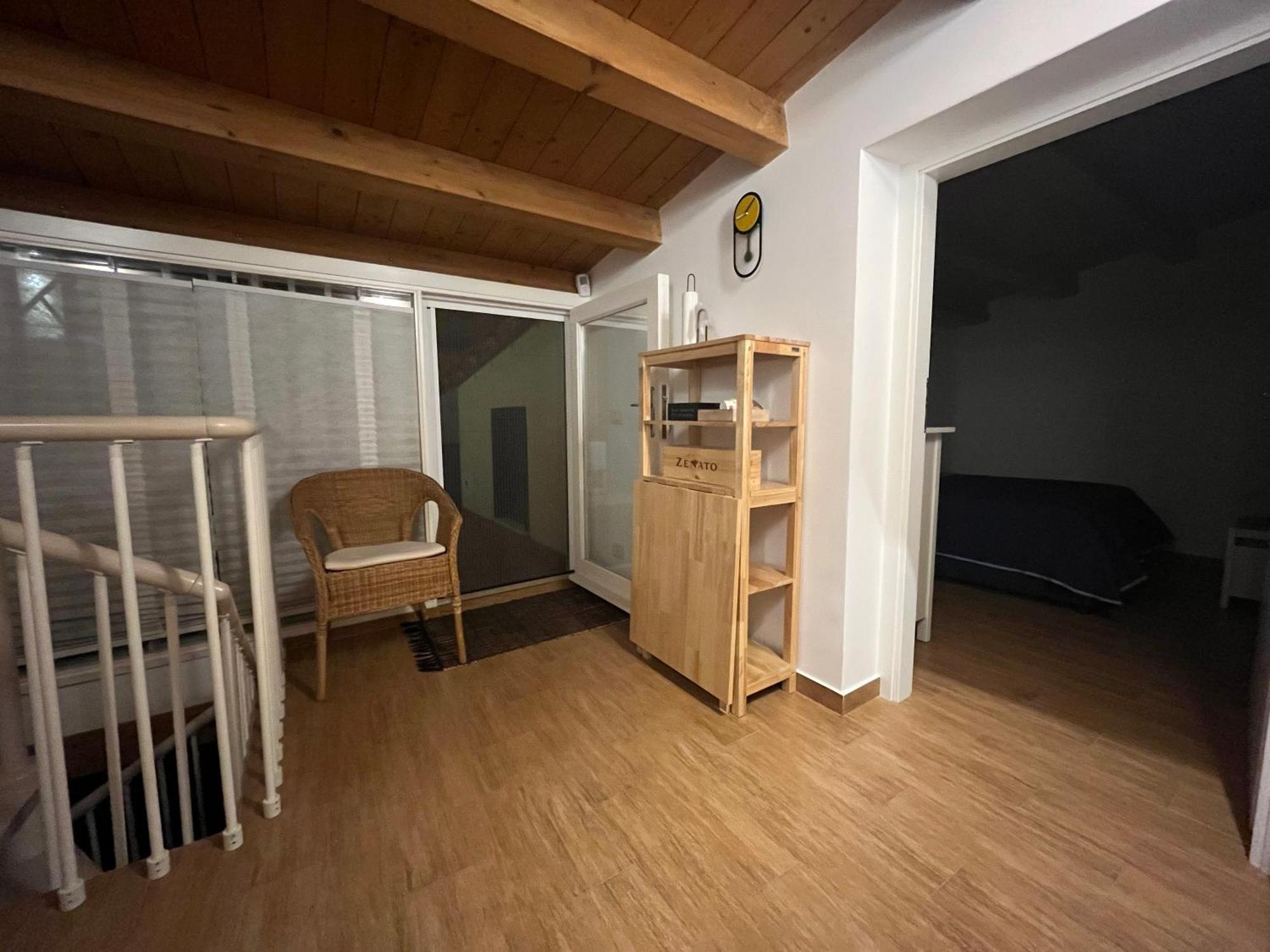 Maquedino Holiday Home & Terrace - Cozy Central Loft Palermo Esterno foto